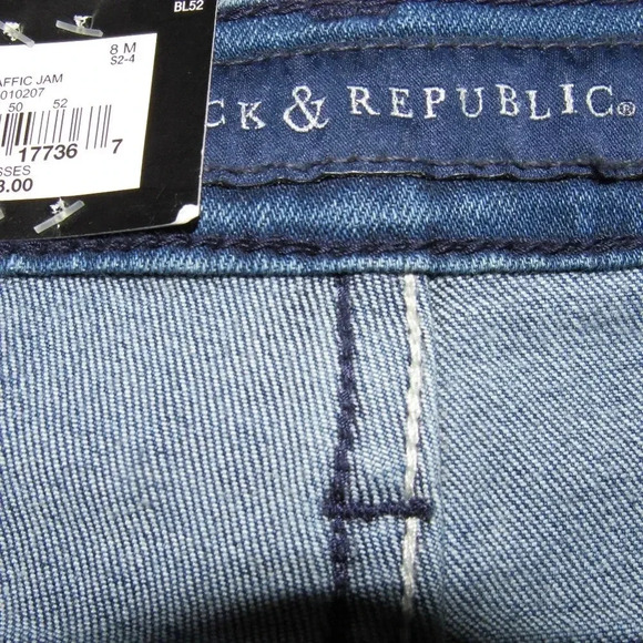 NWT ROCK & REPUBLIC Legging Distressed Jeans Sz 8M - Picture 5 of 6